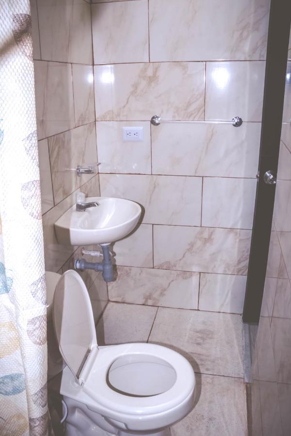 Hermosos Apartaestudios Con Wifi Богота Екстер'єр фото