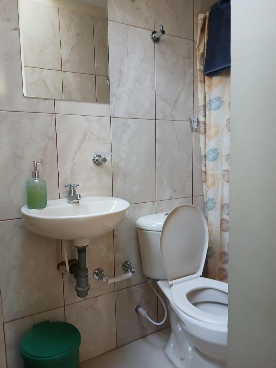 Hermosos Apartaestudios Con Wifi Богота Екстер'єр фото